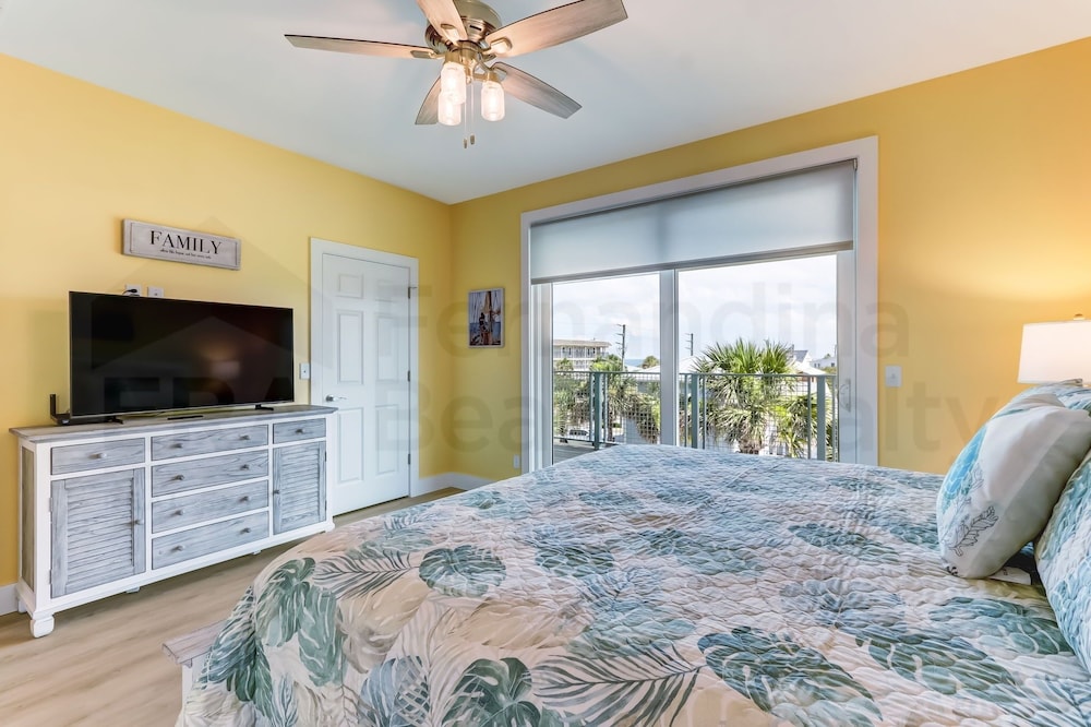 Fernandina Beach Vacations - 391 S Fletcher Ave C 3 Bedroom Townhouse by RedAwning - Property Image 35