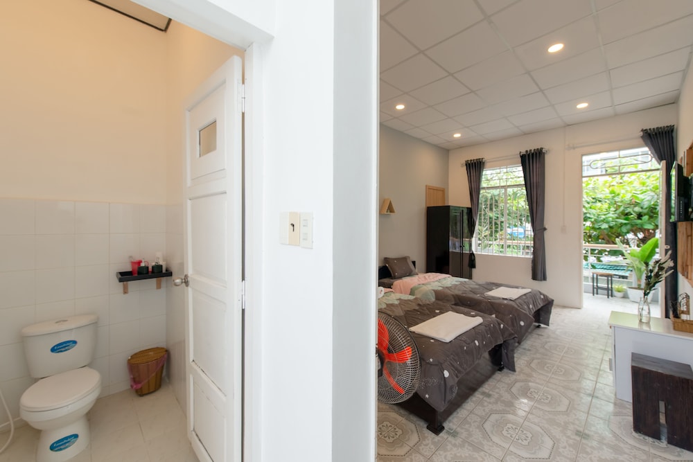 V3 Hostel