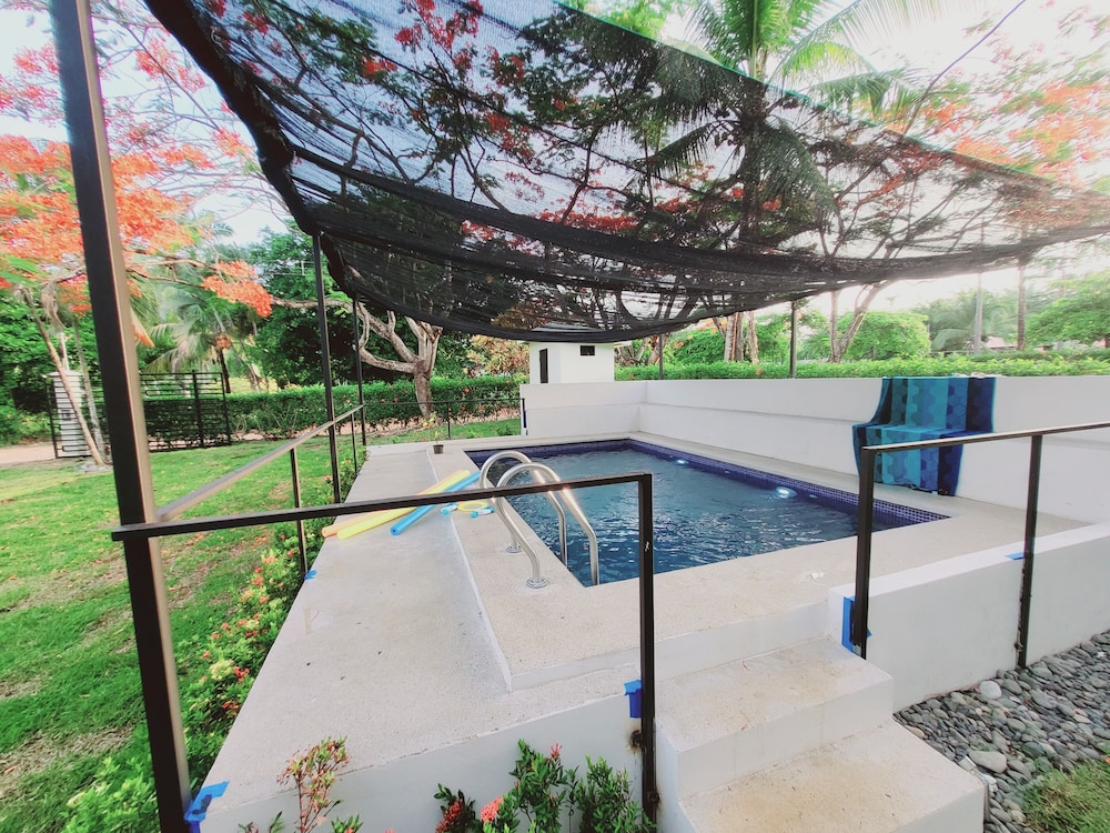 Hotel Villa Elenita - Parrita