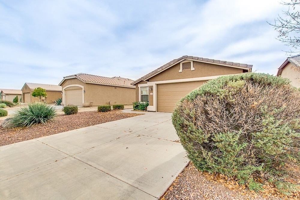Golf Lover's Paradise! Charming Home in Active Adult Solera! Special Summer Rate! by RedAwning view 4