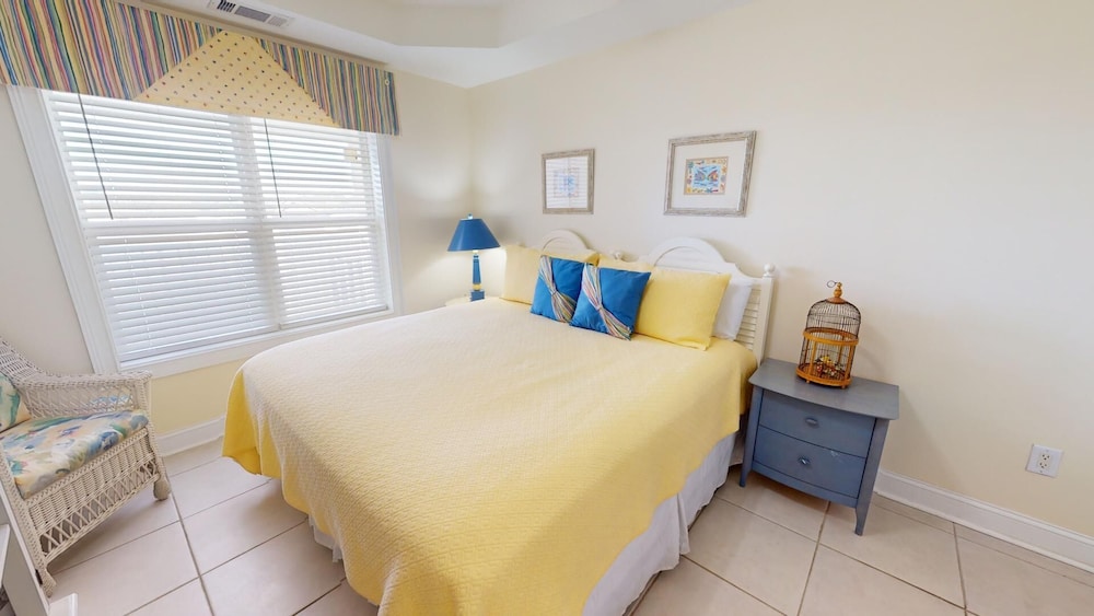 Beach House 2 by Tybee Vacation Rentals