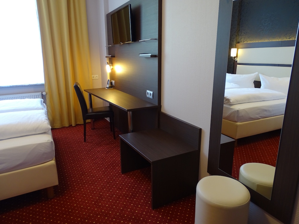 Hamburg Vacations - PLAZA Inn Hamburg Moorfleet - Property Image 13