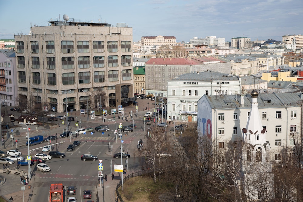 Arbat House Apartments on Bolshaya Nikitskaya