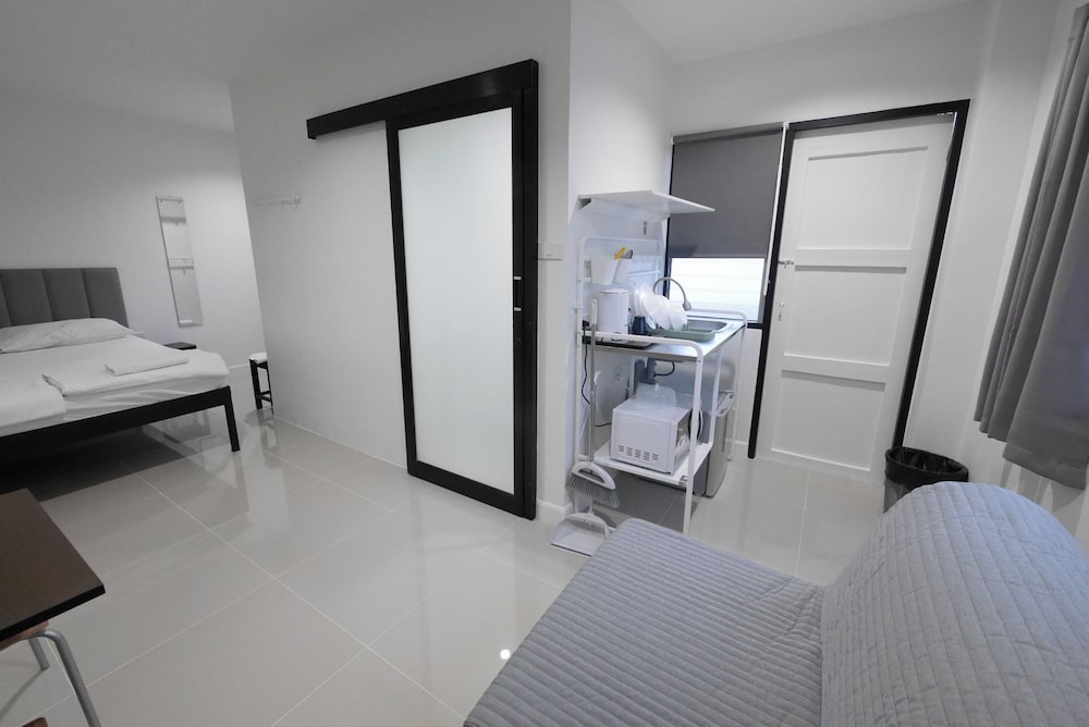 Lee Home Bangkok