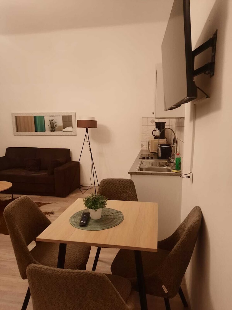 Extended Stay 3 Budget Apartments