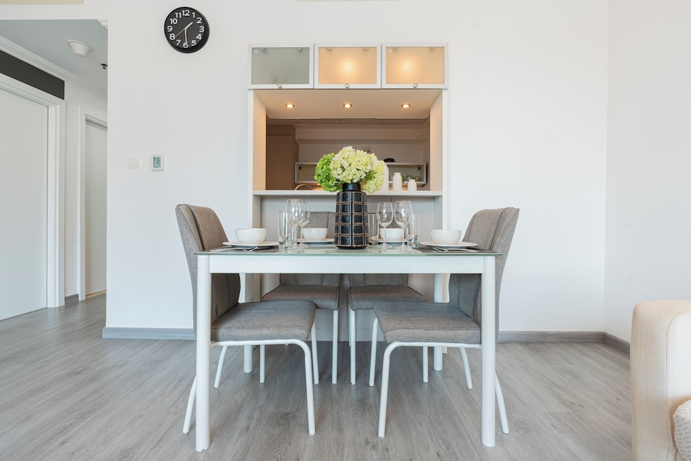 Marina Quays Residences - Dubai Marina