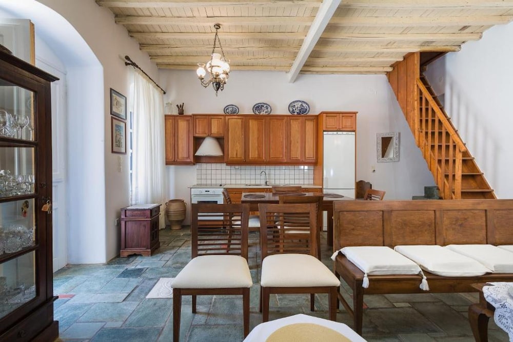 Marouso Villa - Paros Seaview Getaway