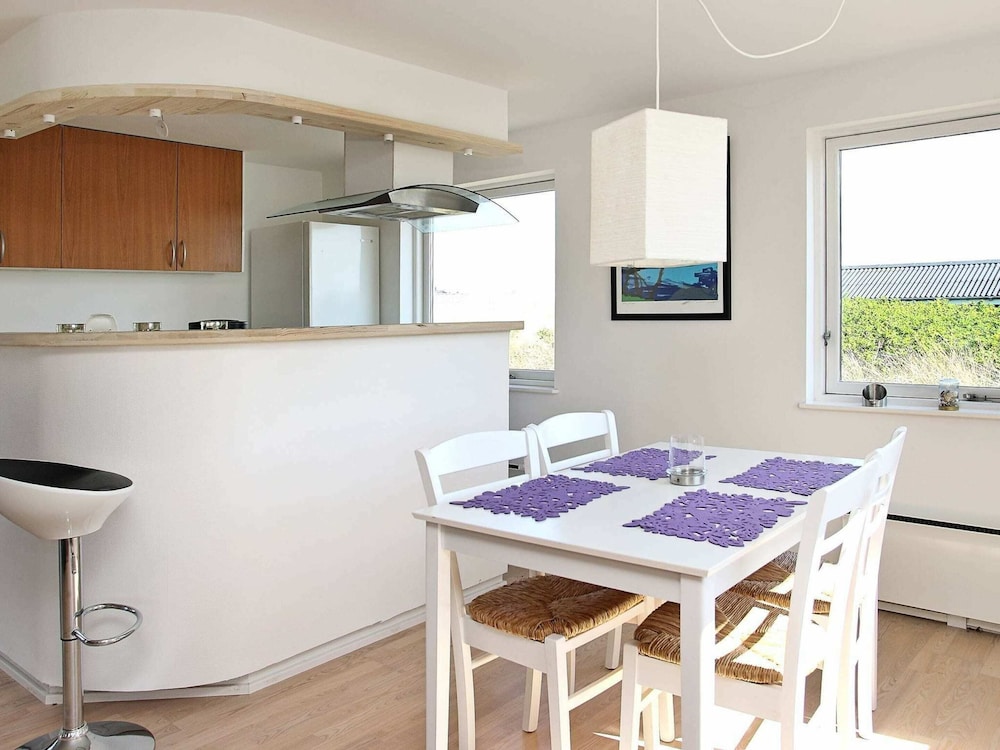 Spacious Holiday Home in Løkken Jutland near Beach view 4