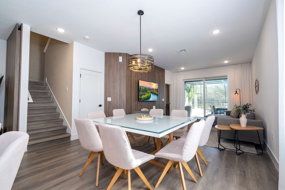 Brand-new Stylish Home With Themed Rooms