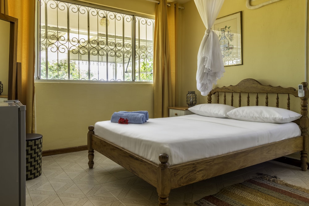 Lemongrass Lodge