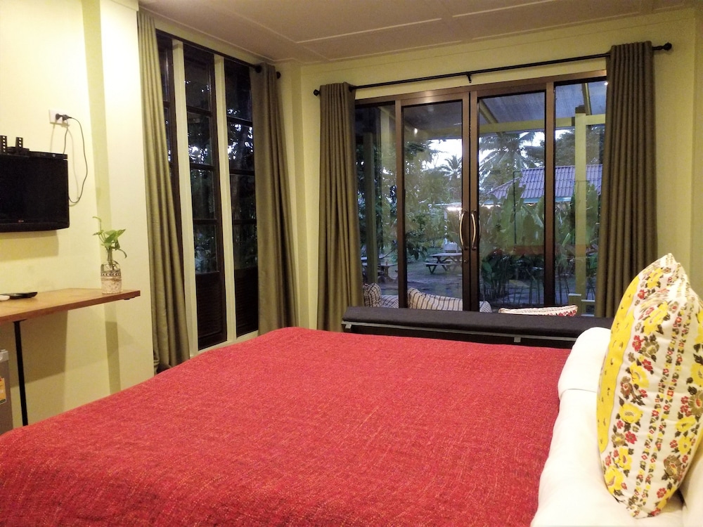 Baan Bua Cottage
