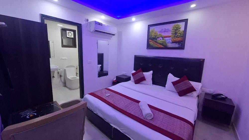 Hotel Taj Homestay- A Unit of Sahni's