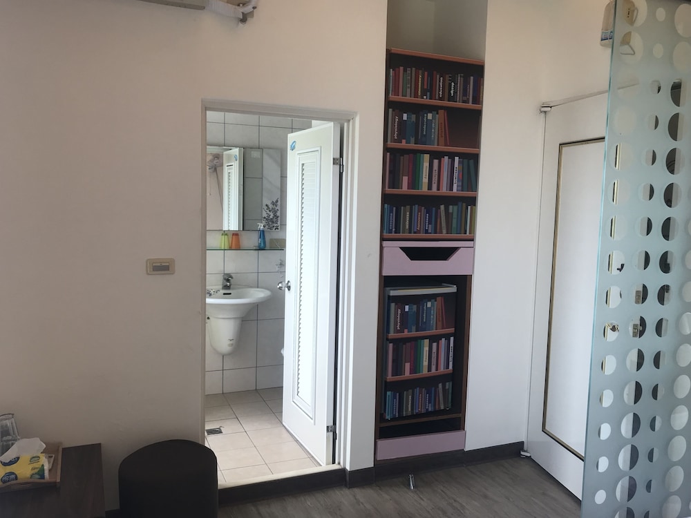 HJS Guest House