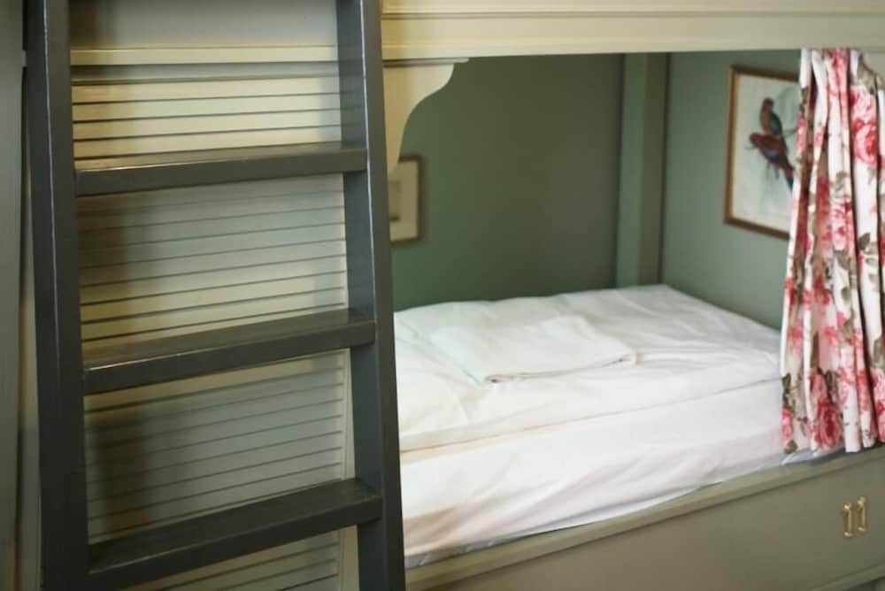 Hostel Galia