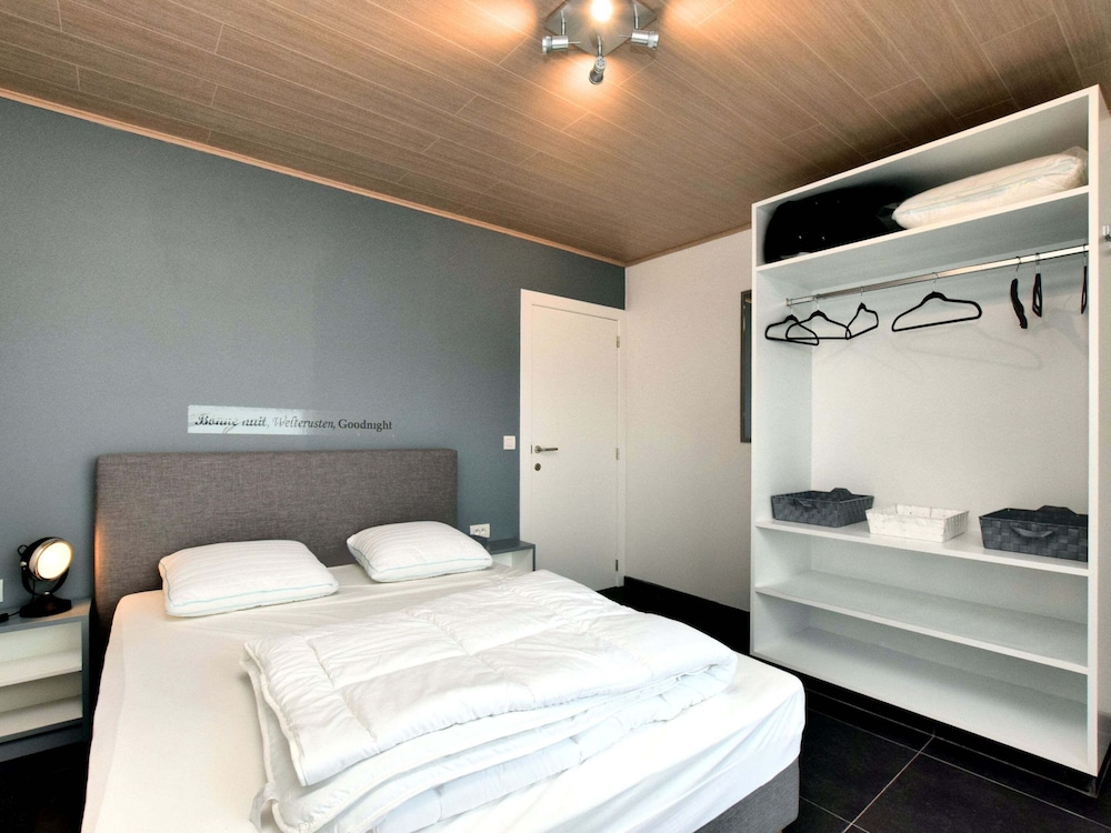 Luxurious Home With Sauna view 2