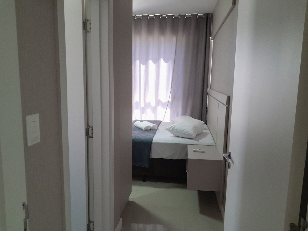 Apartment Sea View 500 m From the Beach Roo0401