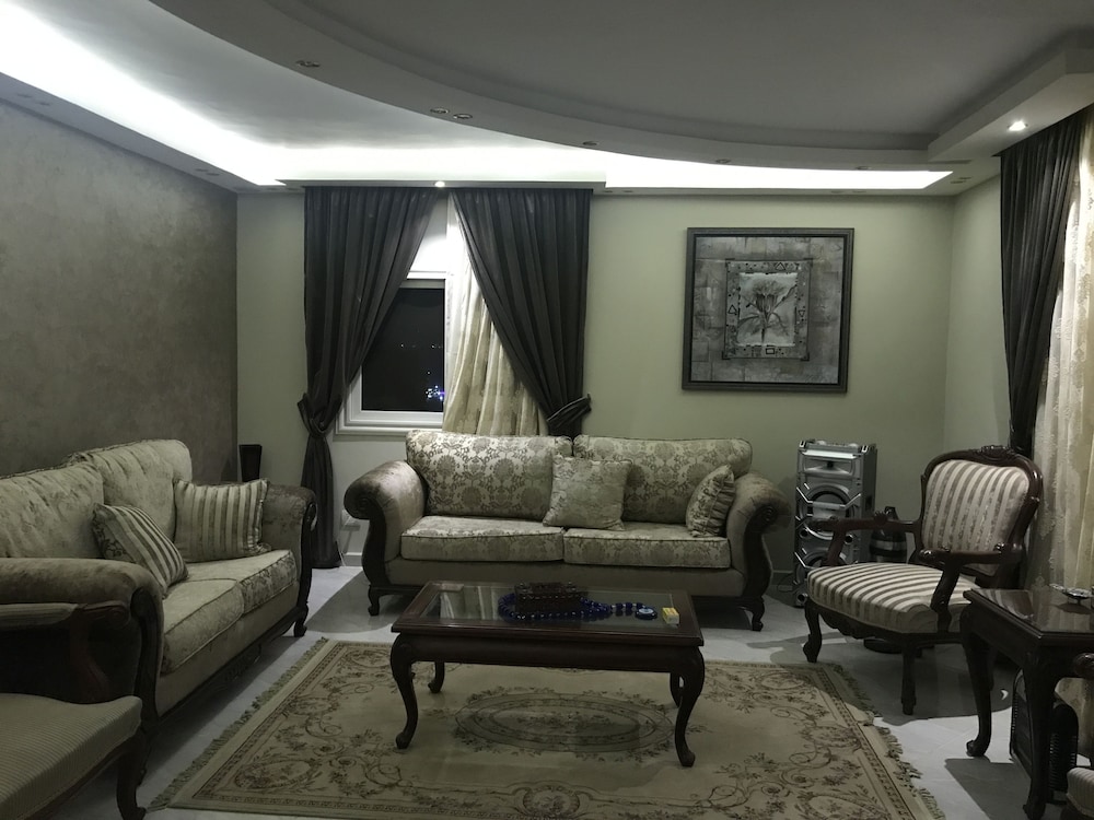 Maadi Royal Palace
