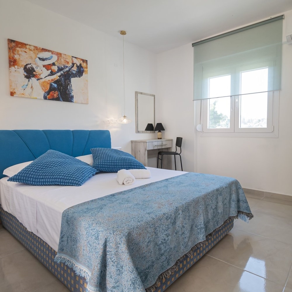 Petra Apartment Elaia by Rentalspro view 3
