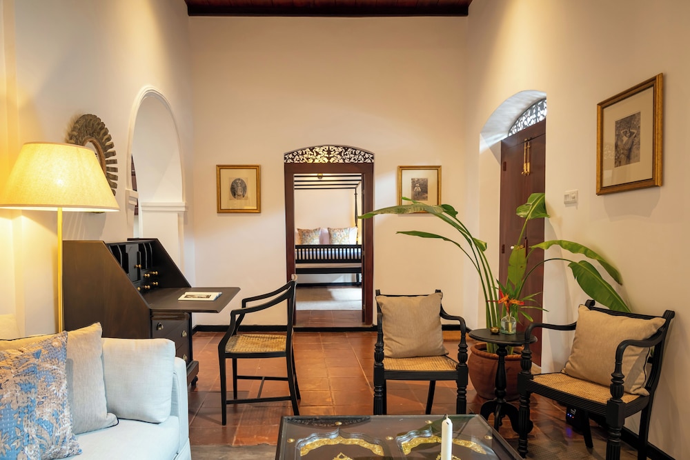 Writer's Lodge By Ishq