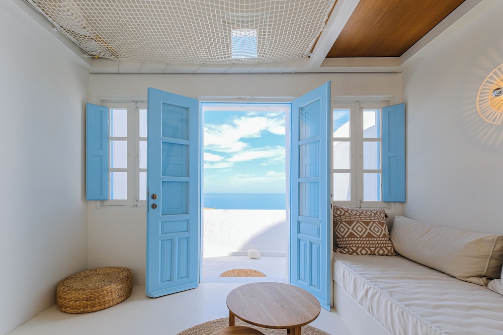 SunSea Living Suites