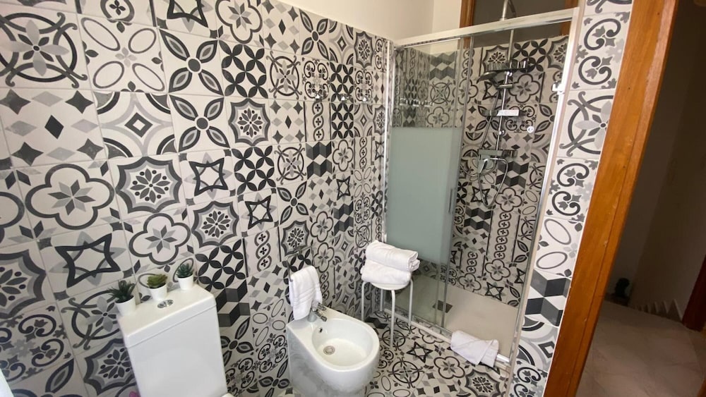 Elegant Three Room Apartment in Porto Torres