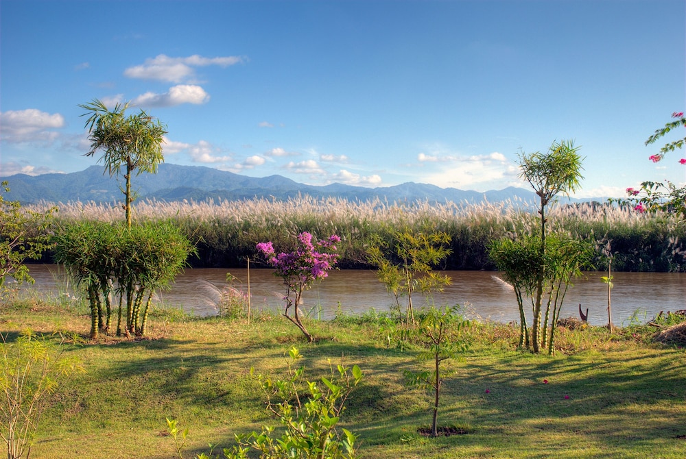 Maekok River Village Resort