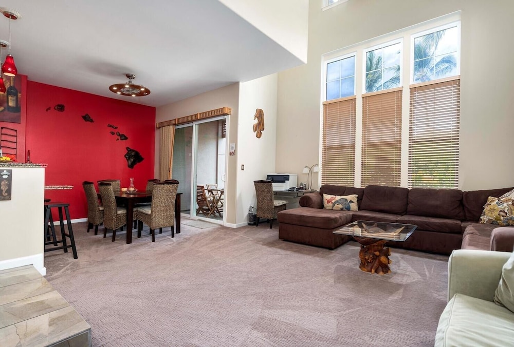 Colony S At Waikoloa Beach Resort #2204 2 Bedroom Condo by RedAwning