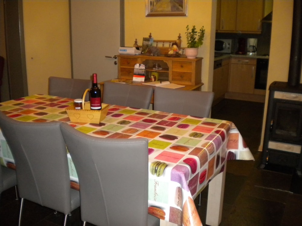 Photo 34
