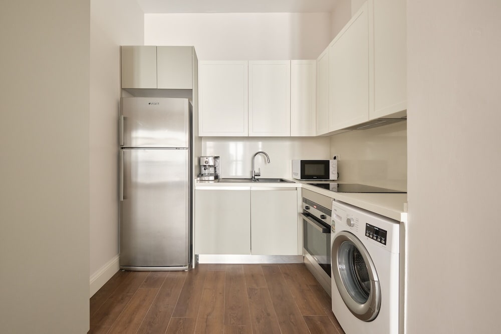 Taksim 360 Lagirio Residence