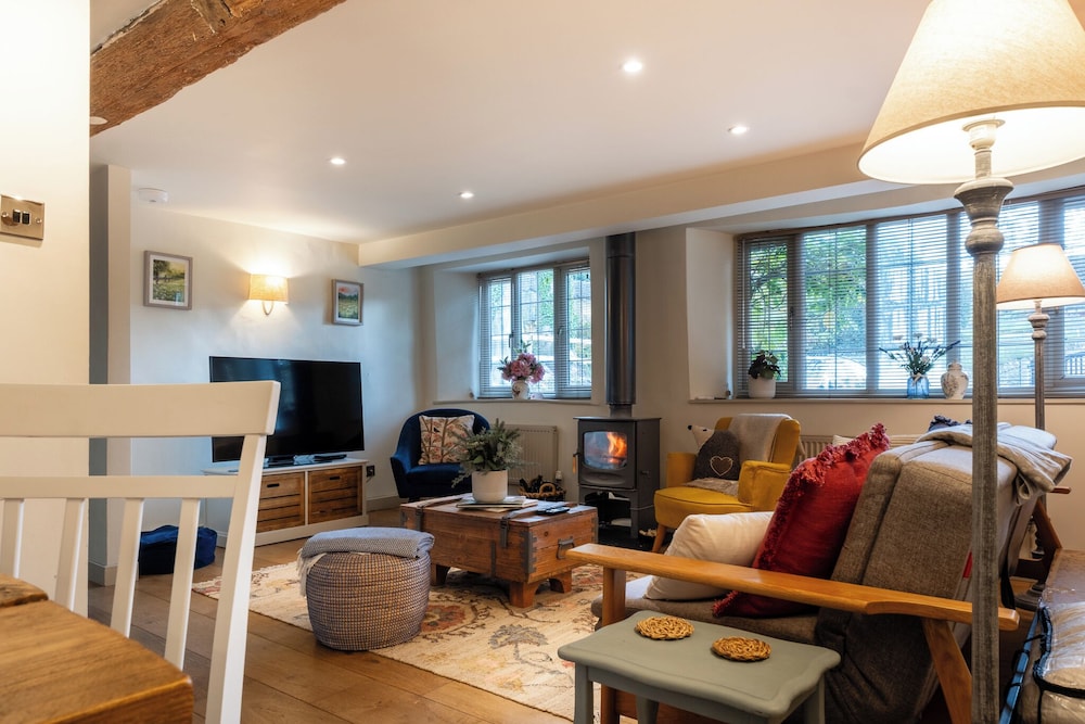 Beautiful Cottage in the Cotswolds