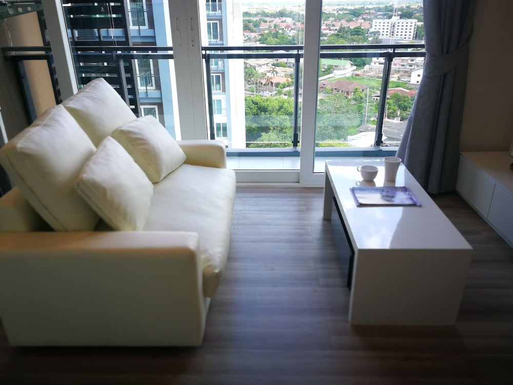 The Prio Condo by Loto