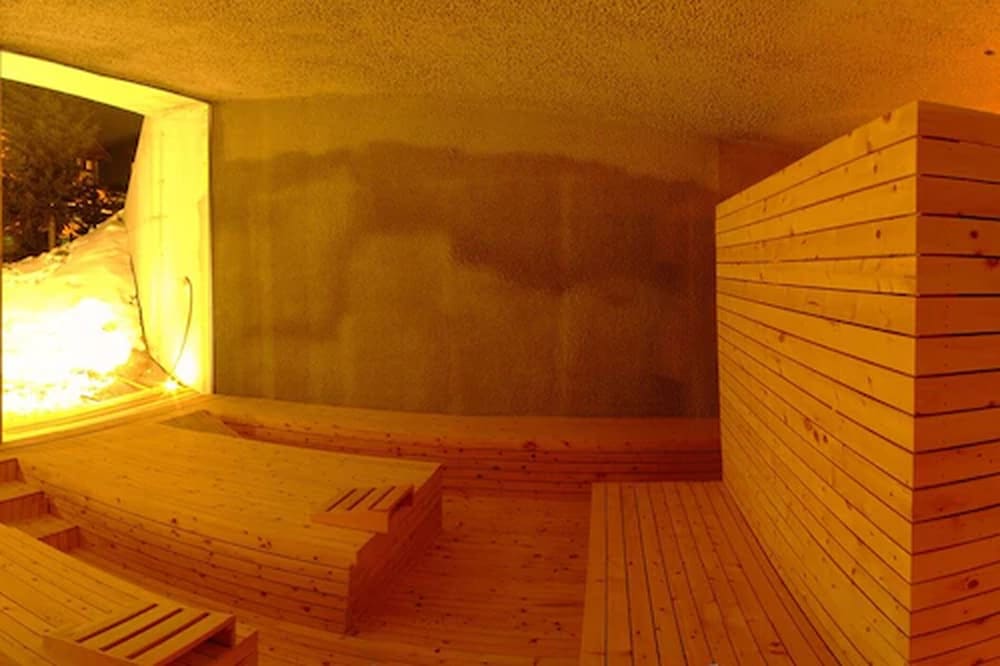 Hotel Alpenhof view 5
