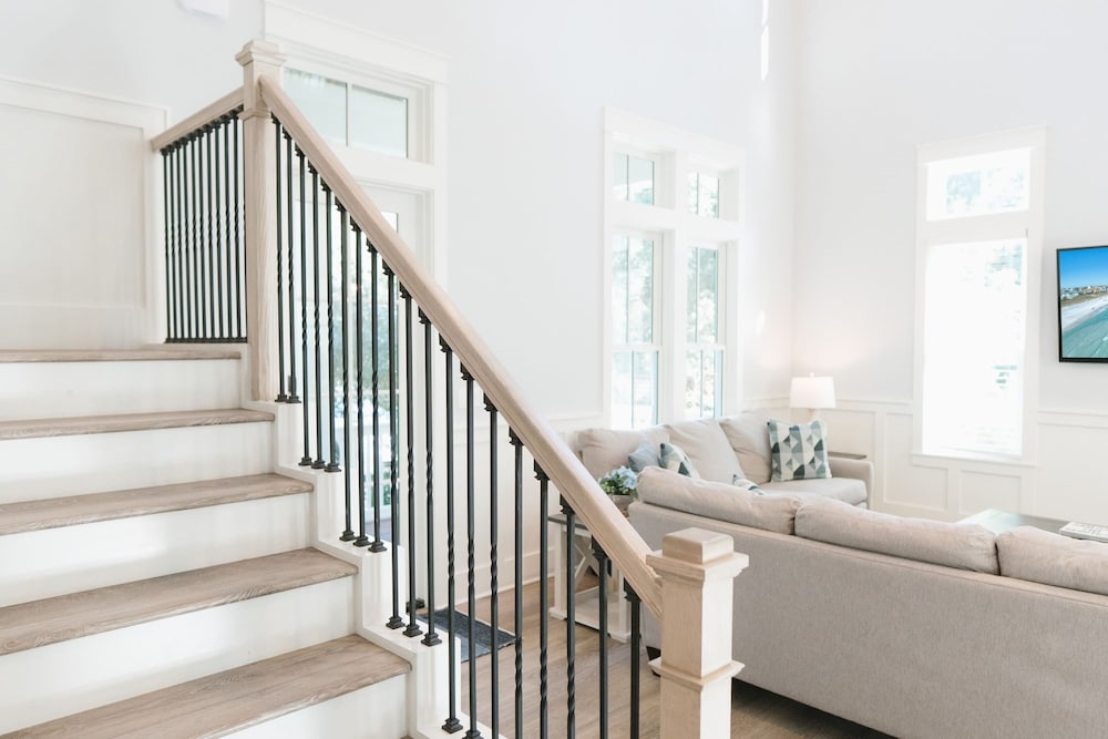 30A Hideaway by Avantstay Walk to Beach 2 Pools