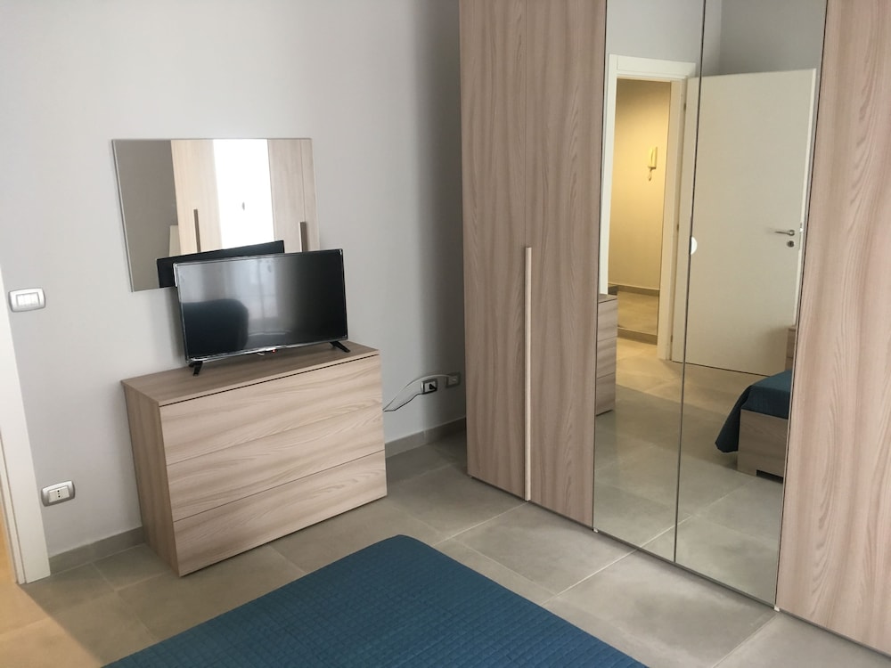 Case Diamante en Syracuse — hotel room