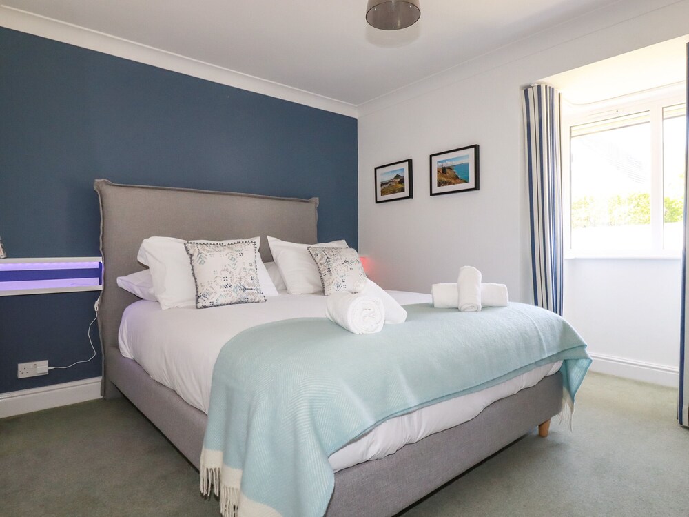 Newquay Tamarisk Lodge on the Gannel