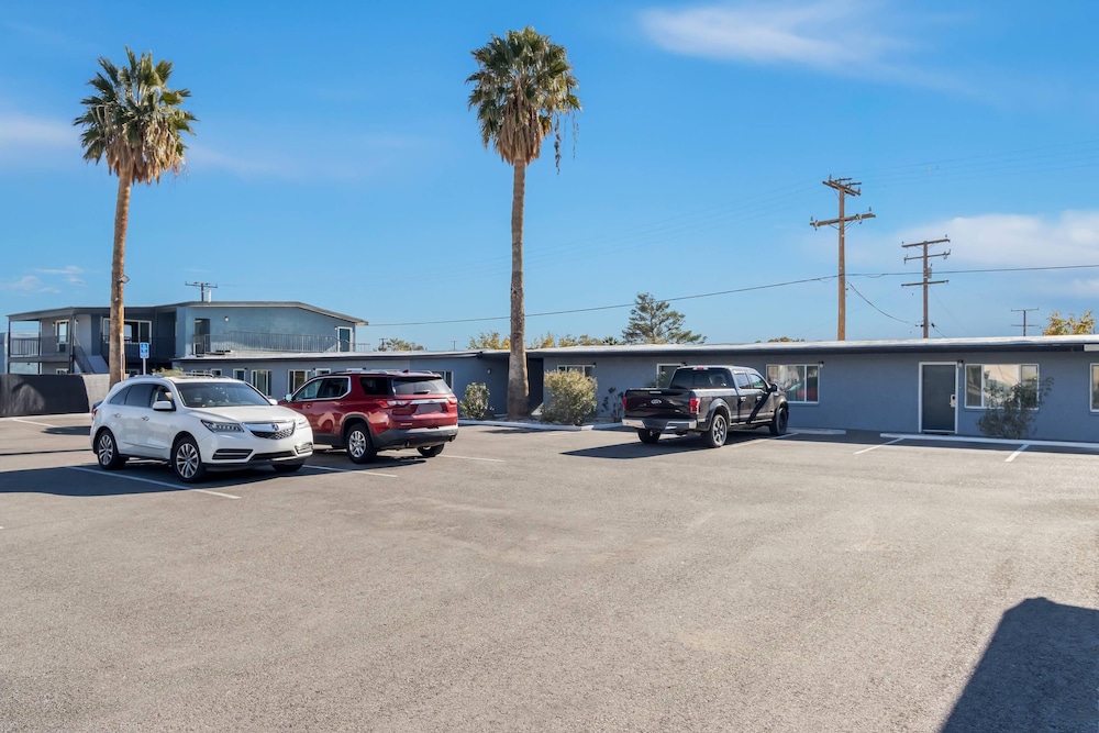 Suburban Studios Ridgecrest near China Lake Naval Station