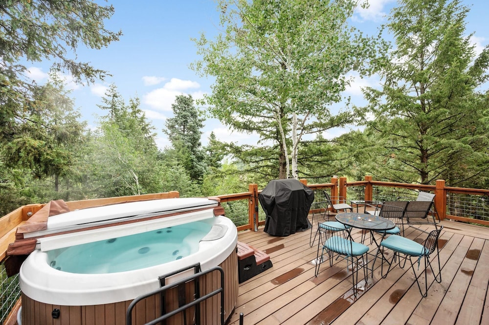 Alpine Trail by Rovetravel 4BR Mountain Chalet view 3