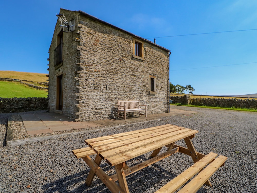 Field Barn