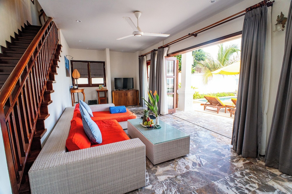 Allezboo Beach Resort & Spa