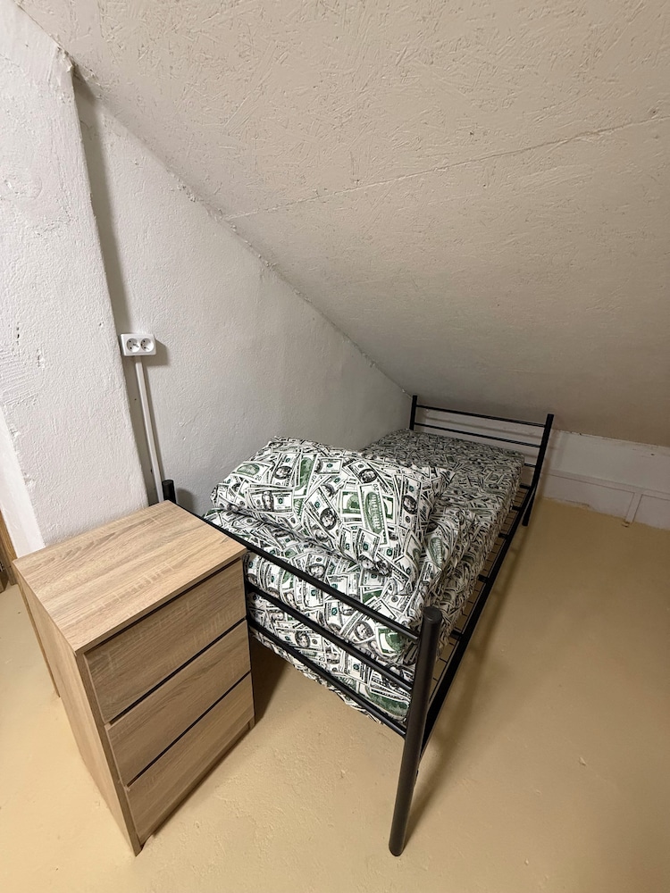 HOSTEL PULSE