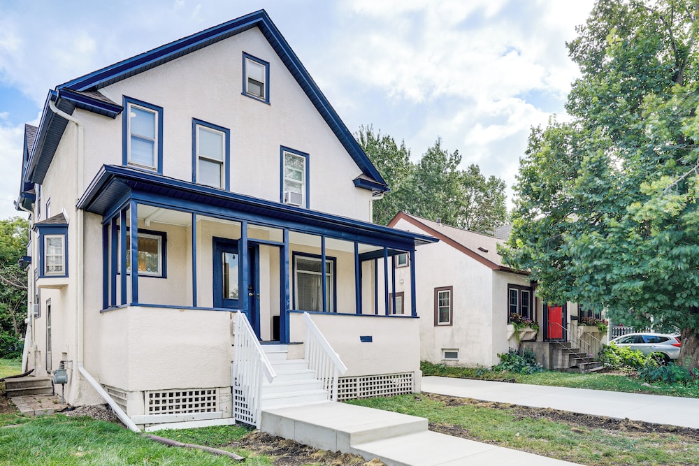1 Mi to University: Spacious Home in Minneapolis!