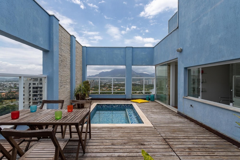 Coverage in Barra da Tijuca for 6 People Lc2207