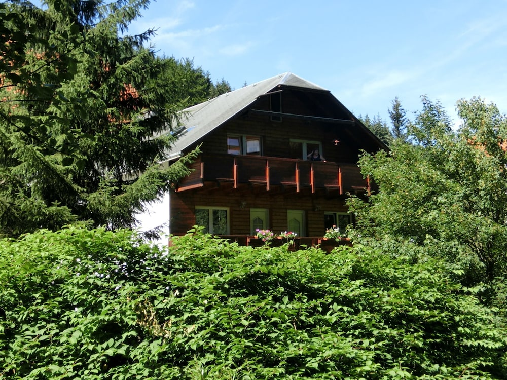 Luxurious Apartment in Heubach Germany in the Forest