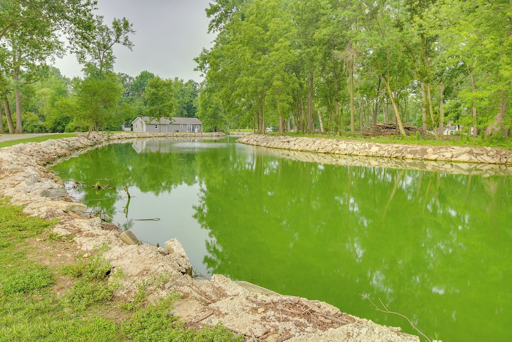 Grand Lake Getaway w/ Boat Dock in St Marys!