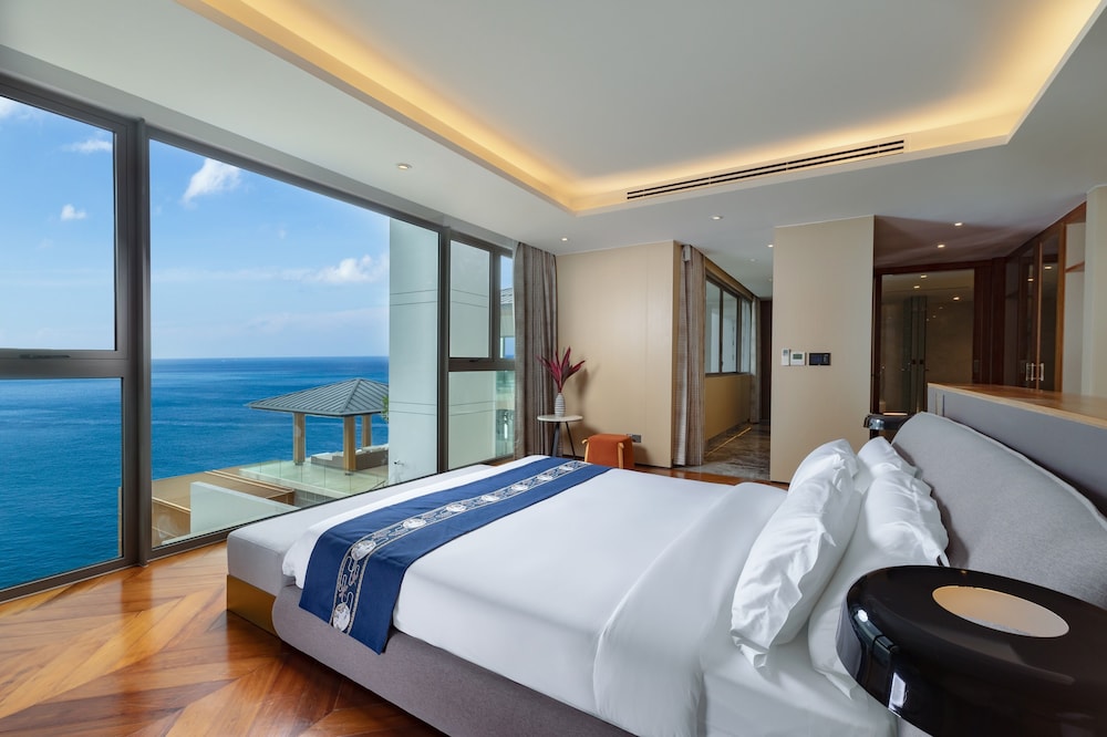 The Aquila Villa