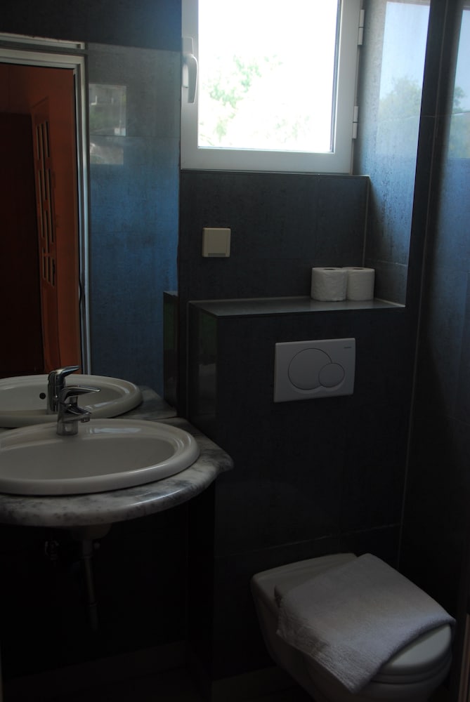 Photo 52