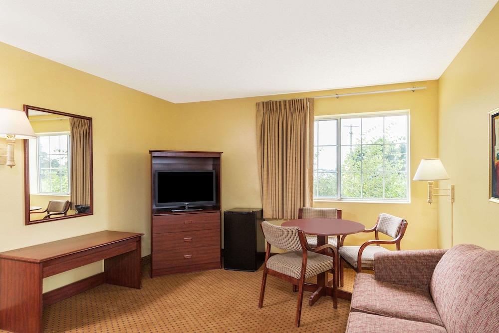 Super 8 by Wyndham Osage, Foto 8