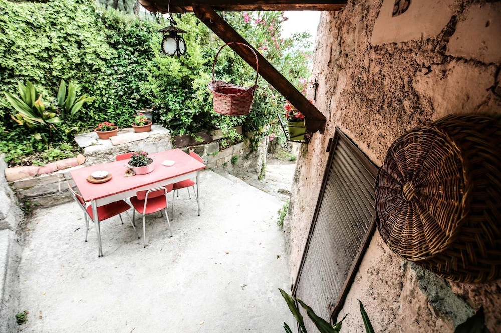 Italian Charming Mansion in the County Side Enjoy Umbria view 2