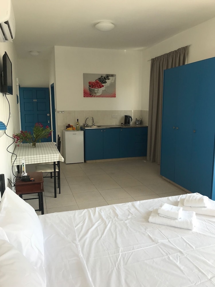 Athinas Court view 2