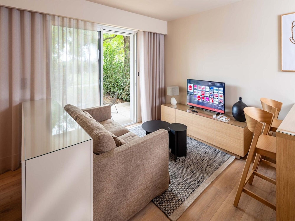 Apartment Near Montpellier With Pool & Spa